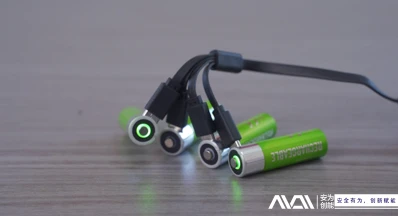 C TIPO įkrovimo prievadas: elektros įrenginių įkrovimo suvienodinimas ir įkra...